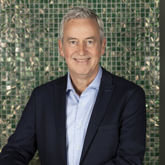 Albert-JPG HIGHRES RGB.jpg